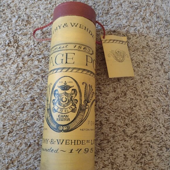 NEW Round wine bottle holder or gift box - Ships fast! - Picture 1 of 3